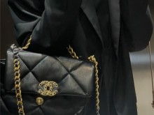 购物分享|巴黎walk in买到Chanel 19bag