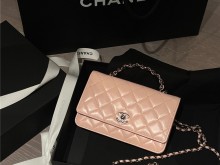 Chanel 23k 樱花粉woc