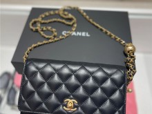 Chanel 23K黑色金球woc买到了！