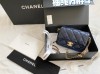 Chanel 21K新品 蓝黑珠光抽绳方胖子