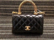 Chanel 22A cocohandle 镂空手柄包好美！
