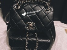 购物分享：Chanel duma 双肩包虽迟但到！