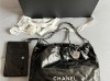 专柜入，原来Chanel 22垃圾袋黑银才是本命包！