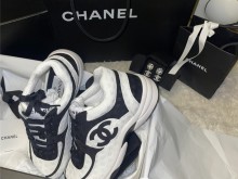 Chanel 22a 爆款熊貓鞋