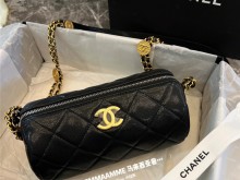 Chanel 22A 黑金链条保龄球包