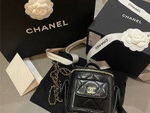 chanel 22K 新款黑金口袋手柄盒子被我买到！