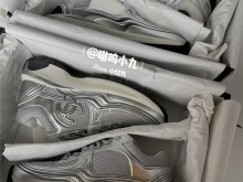 Chanel23c 灰银/白银运动鞋