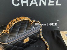 Chanel香奈儿 镂空手柄长盒子包 原地封神