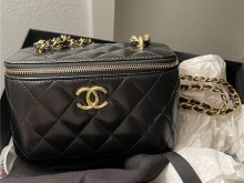 最美Chanel 长盒子 黑金雕花链条 23c??