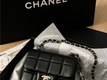 Chanel 23C 🎲🧊 骰子冰格方胖子
