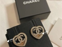 Chanel 23B 黑金流沙心形耳環