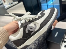 2024年第一双新鞋｜香奈儿 熊猫运动板鞋