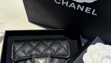 Chanel香奈儿｜收到黑金牛卡包的快乐🖤